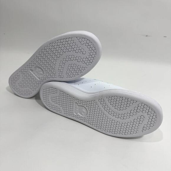 Adidas Originals Big Kid’s Size 6 Cloud White Silver Metallic Stan Smith Sneaker - Picture 8 of 11